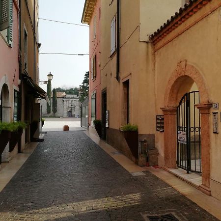 Domus Romanae In Centro Storico Peschiera del Garda Kültér fotó